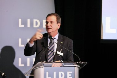 (YENİ) LIDE BRAZİL YARDIM New York 'ta. 09 Mayıs 2023, New York, Brezilya: Brezilya Milletvekilleri Meclisi Başkanı Arthur Lira, senatörler, valiler, federal vekiller ve 2 kişiden oluşan bir heyetle Brezilya için fırsatları tartışıyor.