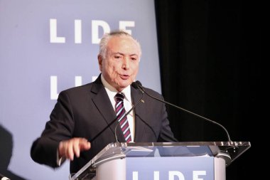 LIDE BRAZİL BÜYÜK BÖLGESİ. 09 Mayıs 2023, Brezilya: Brezilya Milletvekilleri Meclisi Başkanı Arthur Lira, senatörler, valiler ve federal milletvekillerinden oluşan bir heyetle Brezilya için fırsatları tartışıyor.