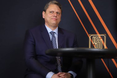 Sao Paulo Tarcisio de Freitas valisiyle New York 'taki Latam CEO Konferansı' nın 16. 'sı. 10 Mayıs 2023. New York, ABD: Sao Paulo Tarcisio de Freiras Valisi (Cumhuriyetçiler)