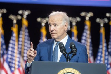 Başkan Biden Borç Tavanı 'na tazminat gönderiyor. 10 Mayıs 2023, Valhalla, New York, ABD: ABD Başkanı Joe Biden, 10 Mayıs 2023 tarihinde Valhalla, New York, ABD 'de SUNY Westchester Community College' da düzenlenen bir etkinlikte borç sınırı hakkında konuştu.. 