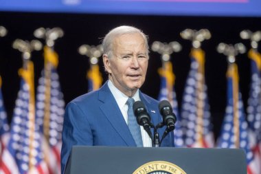 Başkan Biden Borç Tavanı 'na tazminat gönderiyor. 10 Mayıs 2023, Valhalla, New York, ABD: ABD Başkanı Joe Biden, 10 Mayıs 2023 tarihinde Valhalla, New York, ABD 'de SUNY Westchester Community College' da düzenlenen bir etkinlikte borç sınırı hakkında konuştu.. 