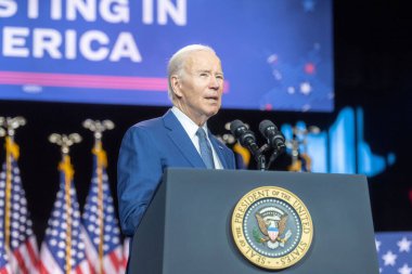 Başkan Biden Borç Tavanı 'na tazminat gönderiyor. 10 Mayıs 2023, Valhalla, New York, ABD: ABD Başkanı Joe Biden, 10 Mayıs 2023 tarihinde Valhalla, New York, ABD 'de SUNY Westchester Community College' da düzenlenen bir etkinlikte borç sınırı hakkında konuştu.. 