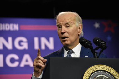 (ABD Başkanı Joe Biden, New York, Valhalla 'daki Westchester Halk Koleji' nde yaptığı bir konuşmada borcun temerrüde düşme olasılığı üzerine açıklama yaptı. 10 Mayıs 2023. 