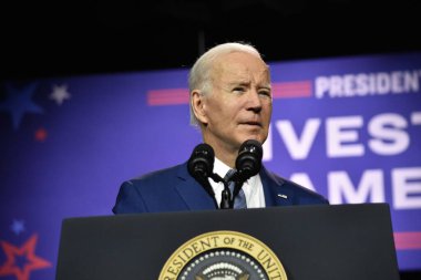 (NEW) President of the United States Joe Biden delivers remarks on a possible default of the debt in a speech at Westchester Community College in Valhalla, New York. May 10, 2023.  clipart