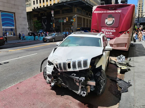 Accidente Con Dos Vehículos Quinta Avenida Nueva York Mayo Nueva — Foto de Stock