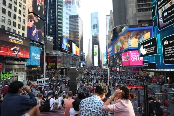 Movimento Intenso Final Tarde Time Square Maio 2023 Nova Iorque — Fotografia de Stock