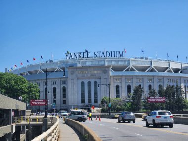Tüberküloz MLB beyzbolu için New York Yankees 'e karşı. 14 Mayıs 2023, New York, ABD: New York 'taki Yankee Stadyumu' nda oynanan Major League Baseball 'da (MLB) TB Rays ve NY Yankees arasındaki maç için taraftarlar harekete geçti..