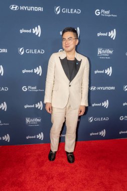 34. Yıllık GLAAD Medya Ödülleri. 13 Mayıs 2023, New York, New York, ABD: Bowen Yang, New York 'ta 13 Mayıs 2023 tarihinde New York Hilton Midtown' da düzenlenen 2023 GLAAD Medya Ödülleri 'ne katılmaktadır.. 