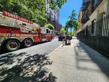 New York manzarası. 17 Mayıs 2023, New York, ABD: New York 'un 9. Cadde' deki genel manzarası (17 Mayıs Perşembe)). 