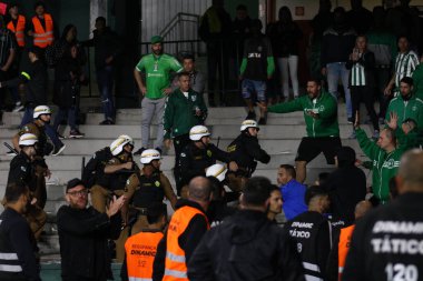 Brezilya Futbol Şampiyonası: Coritiba, Atletico MG 'ye karşı. 20 Mayıs 2023, Curitiba, Parana, Brezilya: Coritiba ve Atletico MG arasındaki futbol maçı, Estadio Couto Pereira' da düzenlenen 2023 Brezilya Futbol Şampiyonası 'nın 7. turu için geçerli. 