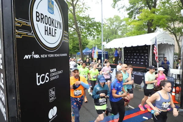 Brooklyn Félmaraton Mérföldes Futam 2023 Május Brooklyn New York Usa — Stock Fotó