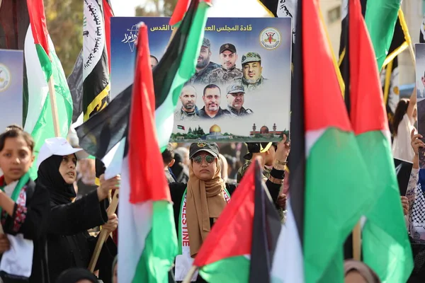 Int 加沙的伊斯兰圣战运动组织了一次自由革命战争烈士追悼会 2023年5月19日 巴勒斯坦 Muhammad Hindi 伊斯兰圣战组织政治局局长 — 图库照片