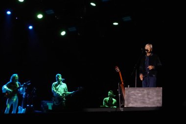 Caetano Veloso Sao Paulo 'daki C6 Müzik Festivali' nde sahne aldı. 21 Mayıs 2023, Sao Paulo, Brezilya: Caetano Veloso 21 Pazar günü C6 Müzik Festivali 'nin ilk gecesinde Ibirapuera konser salonunda sahne alacak.)