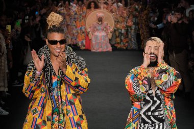 SPFW N55 : Meninos Rei Parade. 25 Mayıs 2023, Sao Paulo, Brezilya: SPFW N55 2023 Meninos Rei geçit törenini gösteriyor