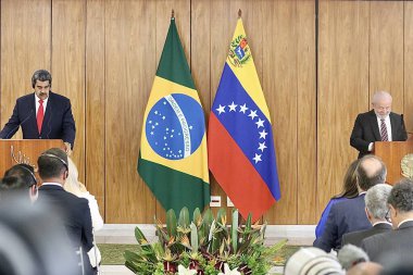 Venezuela Başkanı Maduro ile basın toplantısı. 29 Mayıs 2023, Brasilia, Federal Bölge, Brezilya: Brezilya Cumhurbaşkanı Luiz Inacio Lula da Silva ile birlikte düzenlediği basın toplantısında Venezuela Başkanı Nicolas Maduro