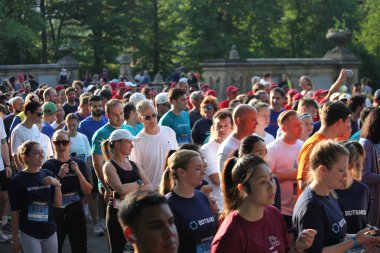 Central Park, New York 'ta 2023 JPMorgan Corporate Challenge. 31 Mayıs 2023, New York, ABD: The 2023 JPMorgan Corporate Challenge in Central Park, New York 'ta gerçekleştirilen yıllık etkinlik.