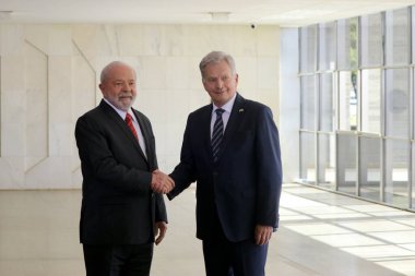 Lula, Finlandiya Cumhurbaşkanı Sauli Niinist 'i kabul eder. 1 Haziran 2023, Brezilya Federal Bölgesi: Brezilya Cumhurbaşkanı Luiz Inacio Lula da Silva, Finlandiya Cumhurbaşkanı Sauli Niinist 'i bir görüşme için kabul etti. 