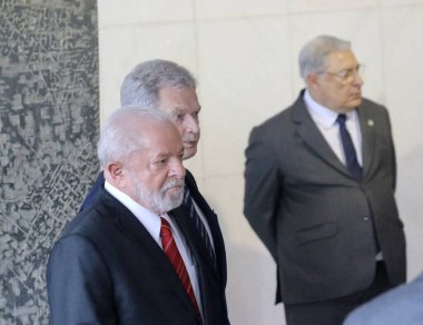 Lula, Finlandiya Cumhurbaşkanı Sauli Niinist 'i kabul eder. 1 Haziran 2023, Brezilya Federal Bölgesi: Brezilya Cumhurbaşkanı Luiz Inacio Lula da Silva, Finlandiya Cumhurbaşkanı Sauli Niinist 'i bir görüşme için kabul etti. 