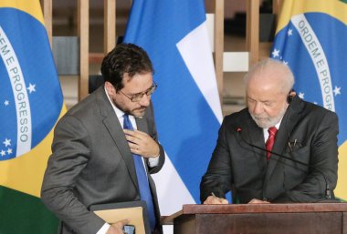 Lula ve Sauli Niinist ile basın toplantısı. 1 Haziran 2023, Brasilia, Federal Bölge, Brezilya: Brezilya Cumhurbaşkanları Luiz Inacio Lula da Silva ve Finlandiya ile Basın Konferansı, Sauli Niinist