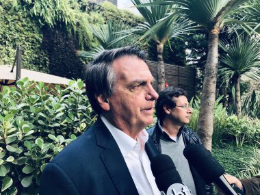 Jair Bolsonaro tıbbi testlerden sonra hastaneden ayrılıyor. 1 Haziran 2023, Sao Paulo, Brezilya: Brezilya eski Başkanı Jair Bolsonaro, testler yaptıktan sonra Vila Nova Conceicao 'daki Nova Star Hastanesi' nden ayrıldı ve daha sonra Tarcisio de Freitas ile görüştü.