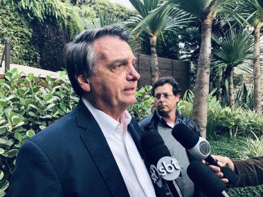 Jair Bolsonaro tıbbi testlerden sonra hastaneden ayrılıyor. 1 Haziran 2023, Sao Paulo, Brezilya: Brezilya eski Başkanı Jair Bolsonaro, testler yaptıktan sonra Vila Nova Conceicao 'daki Nova Star Hastanesi' nden ayrıldı ve daha sonra Tarcisio de Freitas ile görüştü.