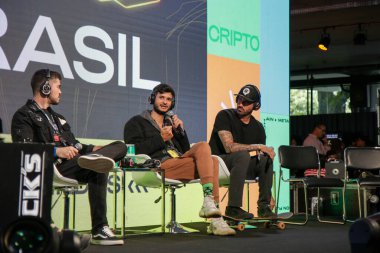 Kaykaycı Bob Burnquist, Sao Paulo 'daki NFT Brezilya teknoloji fuarına katılıyor. 2 Haziran 2023. Sao Paulo, Brezilya: Çok şampiyon kaykaycı Bob Burniquist 