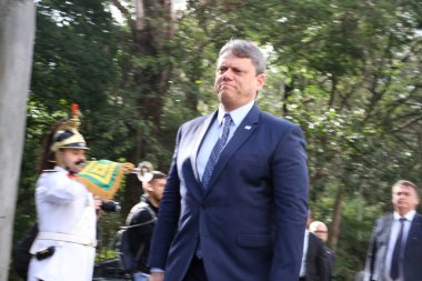 Sao Paulo 'daki Askeri Polis Akademisi' nde seremoni. 02 Ağustos 2023 Sao Paulo, Brezilya: Sao Paulo 'nun eski başkanı Jair Bolsonaro ile birlikte Sao Paulo de Freitas Valisi ve Sao Paulo Ricardo Nunes Belediye Başkanı