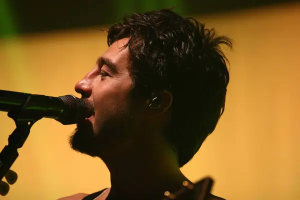 Tiago Iorc Live Curitiba 공연한다 2023 쿠리티바 파라나 브라질 Tiago — 스톡 사진