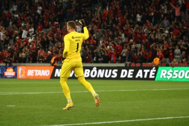 Botafogo ile Athletico PR arasındaki Brezilya şampiyonluk maçı. Haziran 06, 2023. Curitiba, Parana, Brezilya: Athletico PR ile Botafogo arasındaki maç, Brezilya Şampiyonası 'nın dokuzuncu turu için Cumartesi günü Arena da Baixada' da geçerli.). 
