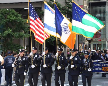 75 'inci İsrail Geçit Töreni' ni Protestoyla İncelemek. 4 Haziran 2023, New York, ABD: Yahudiler New York 'ta 57. ve 74. caddeler arasında İsrail' in 75 yıllık varlığını kutluyorlar. .