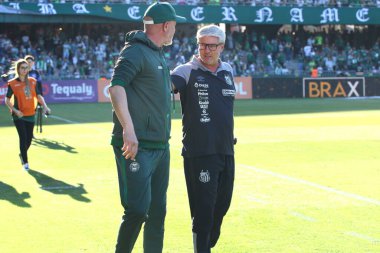 Curitiba (PR), 06 / 10 / 2023 - FOOTBALL / BRASILEIRO / CORITIBA / SANTOS - Coritiba ile Santos arasındaki maç, bu Cumartesi günü, 10 Haziran 2023 tarihinde Couto Pereira Stadyumu 'nda düzenlenen 10.. 