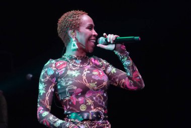 Şarkıcı Karol Konka 'nın 2023 Castro Festivali' nin ön-Parada LGBT + 'sı sırasında verdiği konser, 10 Haziran 2023 Cumartesi günü Sao Paulo' nun orta kesimindeki Vale do Anhangabau 'da gerçekleşti. İki aşamalı 15 saatlik etkinlik. 