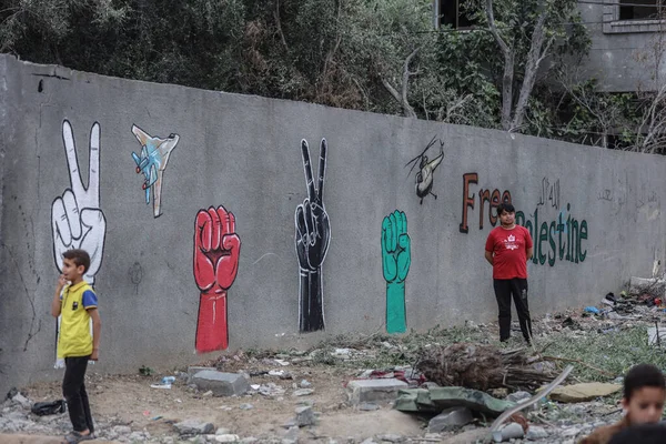 Palestijnen Doen Een Kunstfestival Herleven Onder Titel Occupation Kills Childhood — Stockfoto