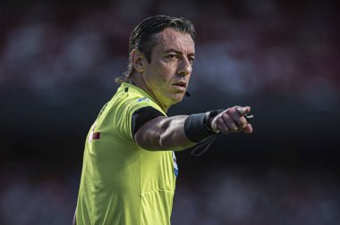 SAO PAULO (SP), Brezilya 06 / 11 / 2023 - Sao Paulo ve Palmeiras arasındaki maçta Raphael Claus, 2023 Brezilya Futbol Şampiyonası 'nın onuncu turu için geçerli