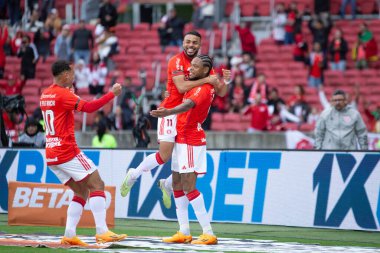 PORTO ALEGRE (RS), Brezilya 06 / 11 / 2023 - Brasileirao 'nun 10. turu için geçerli olan Inter ve Vasco arasındaki maç, 11 Haziran Pazar günü öğleden sonra Porto Alegre' nin güney bölgesinde Estadio Beira-Rio 'da yapıldı.