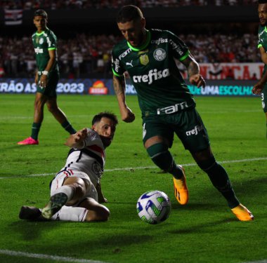 SAO PAULO (SP), Brezilya 06 / 11 / 2023 - Sao Paulo ve Palmeiras arasındaki maç, 2023 Brezilya Şampiyonası 'nın 10. turu için geçerli, bu Pazar öğleden sonra, Morumbi' de, 11 Haziran 2023. 