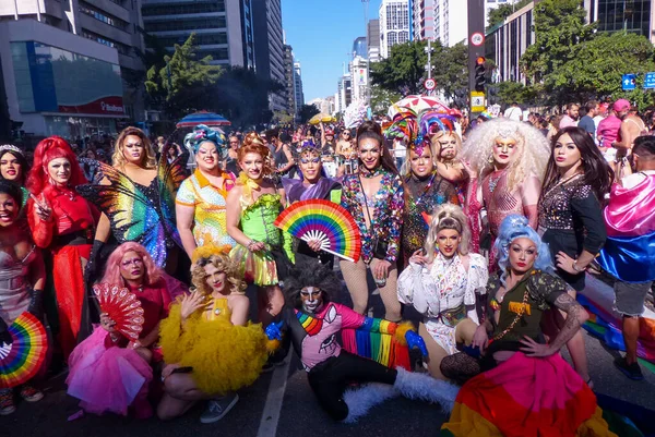 圣保罗 2023年11月6日 Lgbtqia Parade Pride 第27届Lgbtqia Pride Parade期间的运动 重点是圣保罗市中心的Avenida Paulista — 图库照片