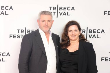 Tribeca Film Festivali / The Miracle Club, 12 Haziran 2023, ABD: The Miracle Club, Ballyfermot 'tan Lily (Maggie Smith), Eileen (Kathy Bates) ve Dolly (Agnes O' Casey) 'nin öyküsünü konu alan iç açıcı bir filmdir.