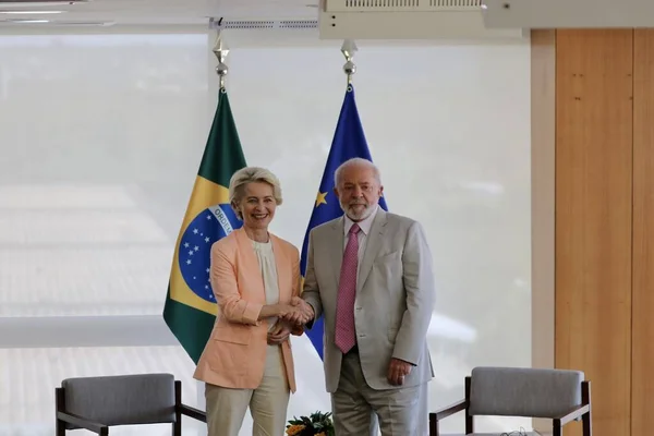 Avrupa Komisyonu Başkanı Nın Palacio Planalto Daki Toplantısı Haziran 2023 — Stok fotoğraf