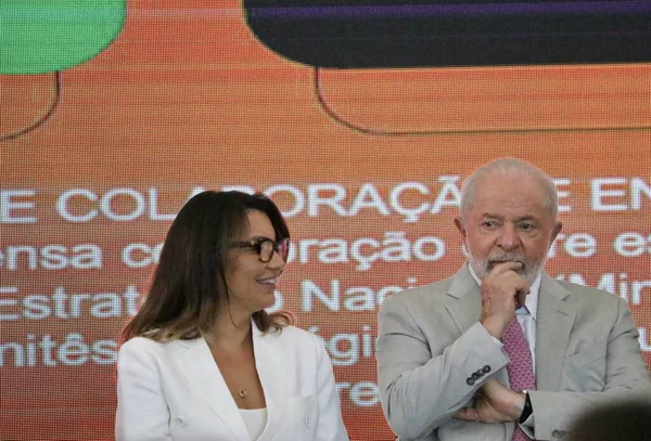 国家扫盲儿童事业承诺 启动仪式 2023年6月12日巴西利亚联邦区 巴西联邦共和国总统路易斯 伊纳西奥 达席尔瓦在启动仪式上的讲话 — 图库照片