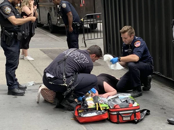Woman Fell Got Injured Times Square June 2023 New York — Stock Photo, Image