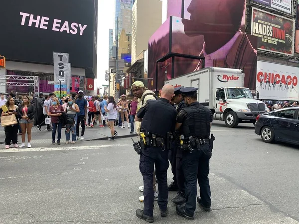 Nypd Arrests Illegal Dealers Time Square June 2023 New York — Stock Photo, Image