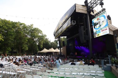 2023 BRIC Brooklyn 'i Kutla! Jake Wesley Rogers. 15 Haziran 2023, Brooklyn, New York, ABD: Jake Wesley Rogers 'ın katıldığı ve Prospect Park' taki Lena Horne Bandshell 'in hayranlarının da katıldığı 2023 BRIC Brooklyn Konseri.