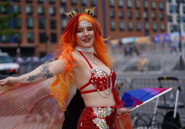 Coney Adası 'nda 2023 Yıllık Denizkızı Geçidi. 17 Haziran 2023. New York, ABD: Deniz Kızı Yürüyüşü her yaz Coney Island, New York 'ta yapılan renkli bir etkinliktir..