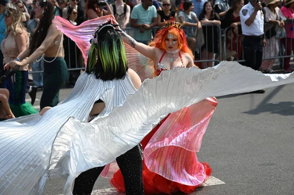 Desfile Las Sirenas Coney Island Junio 2023 Coney Island Brooklyn —  Fotos de Stock