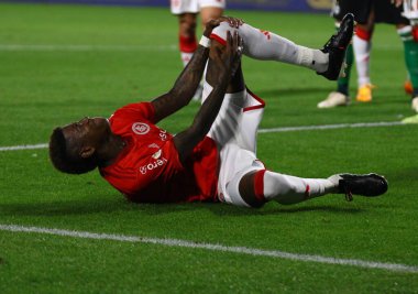 Curitiba (PR), Brezilya - Perşembe gecesi Couto Pereira Stadyumu 'nda oynanan Brezilya Serie A Şampiyonası' nın 11. turunda Coritiba ile Internacional arasında oynanan maç