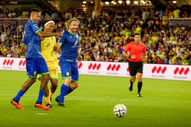 Orlando (ABD), Orlando City 'deki Exploria Stadyumu' nda eski oyuncular Ronaldinho ve Roberto Carlos tarafından düzenlenen festivalin ikinci sayısı.. 
