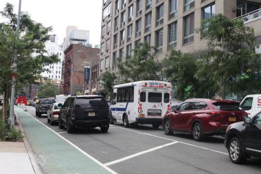 Şiddetli hava koşulları nedeniyle New York 'ta yoğun trafik var. 26 Haziran 2023, New York, ABD: Şiddetli hava koşulları New York 'ta aralıklı yağış nedeniyle, Manhattan bölgesinde yoğun trafik sıkışıklığına neden oluyor ve sürücüler için bunu karmaşık hale getiriyor 