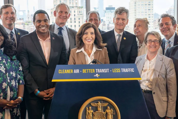 Gouverneur Hochul Kondigt Aan Dat First Nation Congestion Pricing Verder — Stockfoto