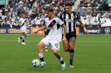Rio de Janeiro (RJ), Brezilya - 02 / 07 / 2023 - BRAZILEIRO / BOTAFOGO / VASCO / RJ - Botafogo ve Vasco arasındaki maç, 2023 Brezilya Şampiyonası 'nın 13. turu için geçerli, Rio de Janeiro' nun kuzey bölgesindeki Nilton Santos Stadyumu 'nda (Engenhao) düzenlendi.